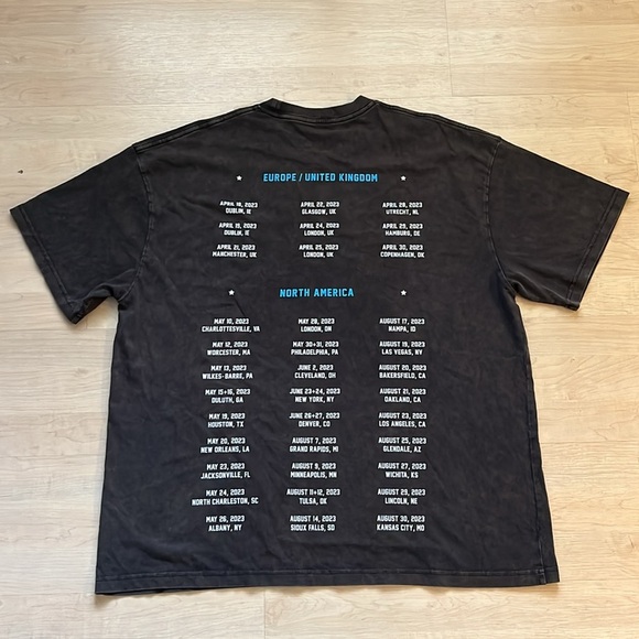 ZACH BRYAN BLUE DOT BURN BURN BURN OFFICIAL TOUR TEE 2023 - Picture 4 of 7